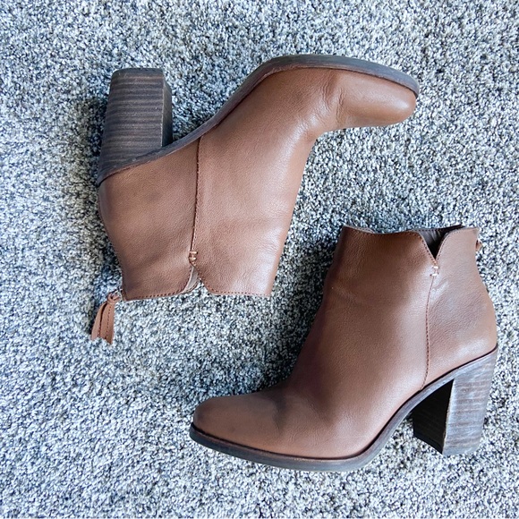 Bp Jett Lea Brown Cognac Leather Stack Block Heeled Ankle bootie - Picture 4 of 9